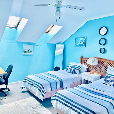 Caline Vip Apartments, Beach Close Bloubergstrand Exteriör bild