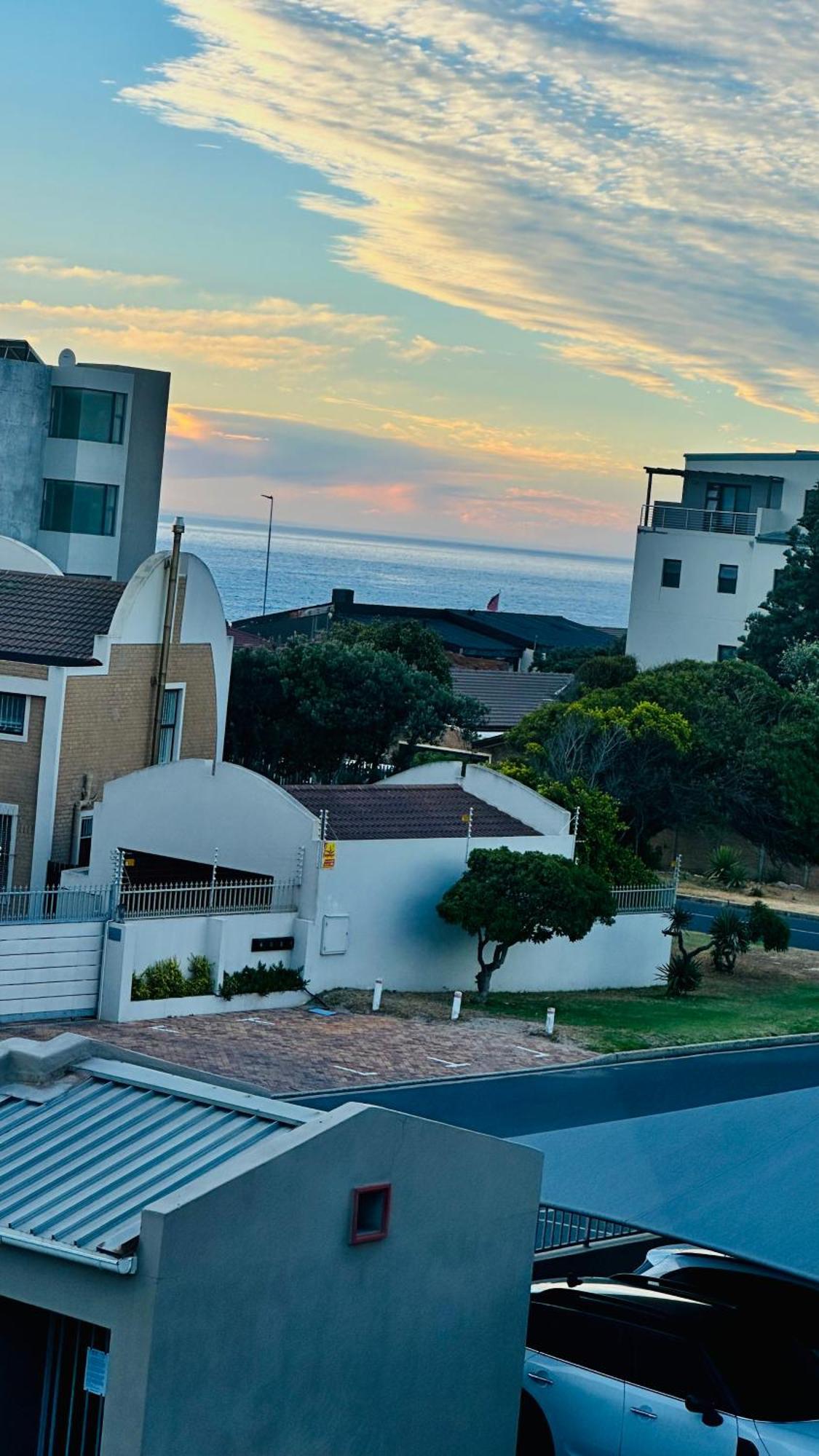 Caline Vip Apartments, Beach Close Bloubergstrand Exteriör bild