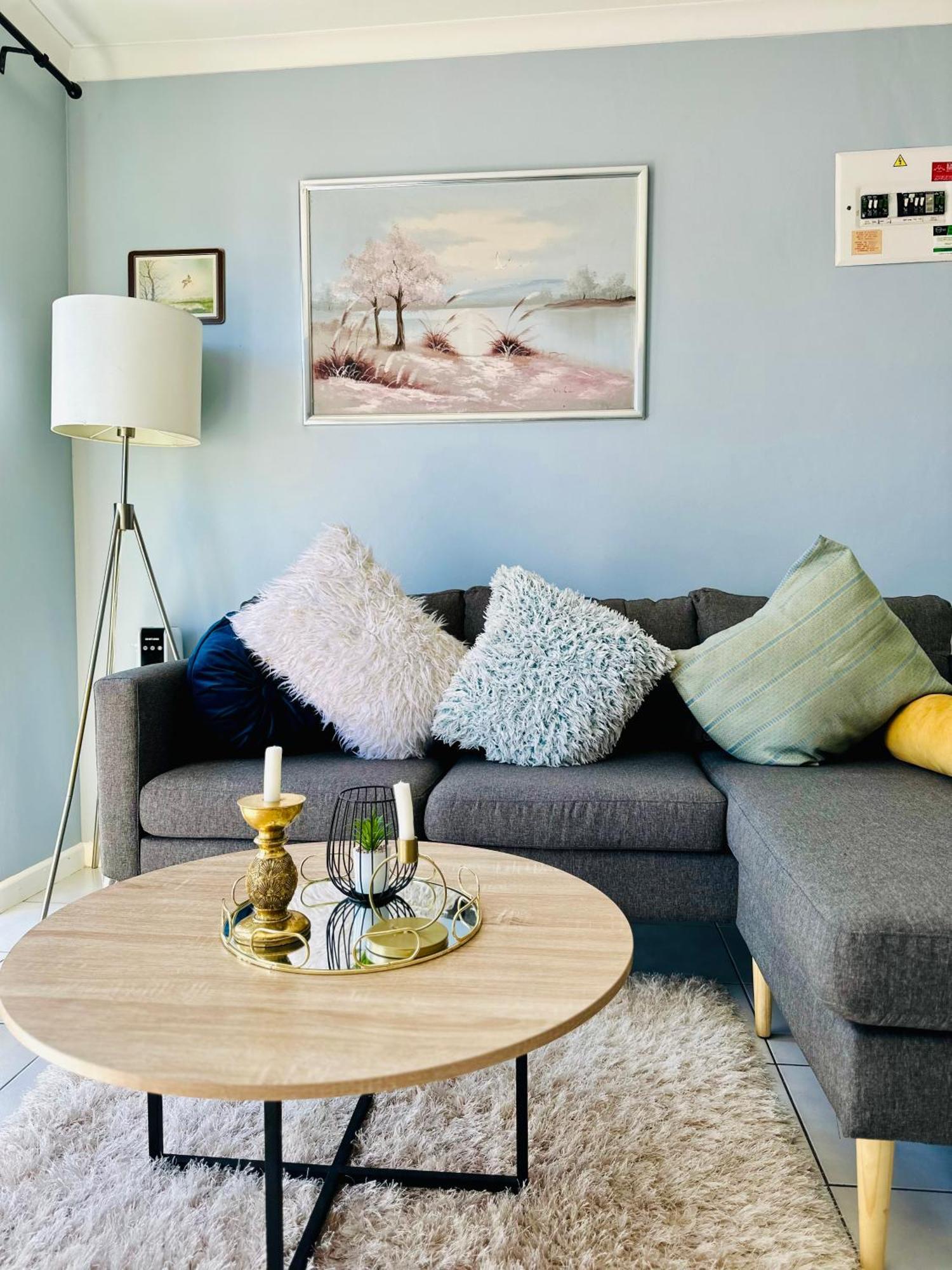 Caline Vip Apartments, Beach Close Bloubergstrand Exteriör bild